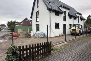 Doppelhaushälfte in Ehlershausen mit vier Zimmern Erstbezug KFW 55 HAUS – Am Braunen Hirsch 2b, 31303 Burgdorf – Vorschaubild 1
