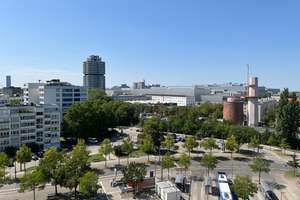 ERBBAURECHT!  2-ZIMMER-WOHNUNG MIT ZWEI BALKONEN UND EINZIGARTIGEM WEITBLICK – DIREKT AN DER U-BAHN – Die vollständige Adresse der Immobilie erhältst du vom Anbieter., 80809 Am Luitpoldpark, München – Vorschaubild 16