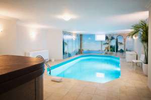 Familienanwesen in unverbaubarer Feldrandlage | Indoorpool | 1.357 m² Grundstück & 2 Doppelgaragen – Die vollständige Adresse der Immobilie erhältst du vom Anbieter., 22397 Duvenstedt, Hamburg – Vorschaubild 15