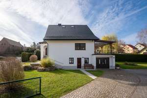 Leben in Wogau: hochwertiges Einfamilienhaus mit Terrasse und Garten – Die vollständige Adresse der Immobilie erhältst du vom Anbieter., 7751 Jenaprießnitz / Wogau, Jena – Vorschaubild 9