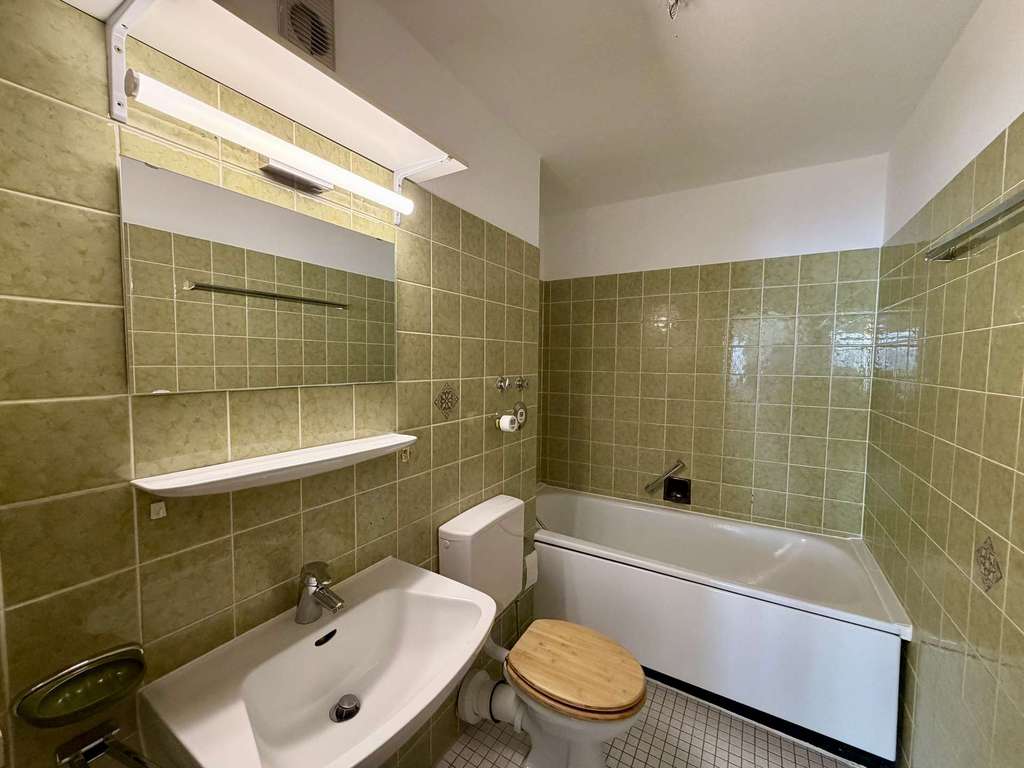 Immobilie in Freiburg im Breisgau - Kompakte 1-Zi.-Wohnung mit Balkon nahe PH Freiburg - Bild 3