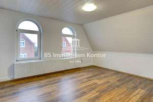 Gepflegtes, renoviertes Ein-/Zweifamilienhaus mit Gartenanlage und Terrasse in ruhiger, zentraler Wo – Die vollständige Adresse der Immobilie erhältst du vom Anbieter., 26721 Harsweg, Emden – Vorschaubild 18