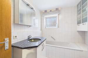 Wendlingen| Reihenendhaus | Garten und Platz für die ganze Familie – 73240 Wendlingen am Neckar – Vorschaubild 13