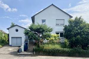 Eigentumswohnung mit Garage und großem Garten – Die vollständige Adresse der Immobilie erhältst du vom Anbieter., 32760 Detmold – Vorschaubild 3