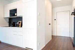 Möblierte 1-Zimmer-Wohnung in Schwabing! – Leopoldstraße 204, 80804 Neufreimann, München – Vorschaubild 2