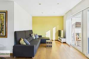EINZIEHEN & WOHLFÜHLEN - HOCHWERTIGES WOHNHAUS MIT CHARME & KOMFORT – Merzig-Wadern (Kreis) – Vorschaubild 3