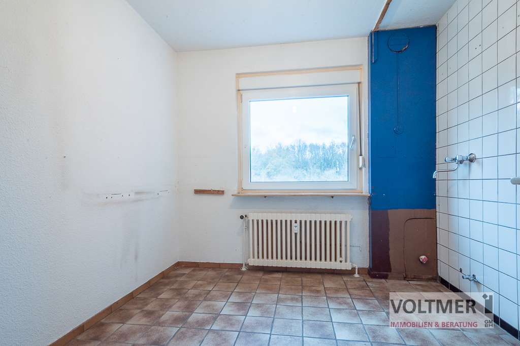 Immobilie in Neunkirchen - MÖGLICHKEIT - Eigentumswohnung mit Loggia in Neunkirchen-Wellesweiler! - Bild 2