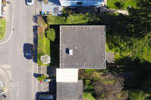 Sanierungsbedürftiges Einfamilienhaus in toller Lage – Die vollständige Adresse der Immobilie erhältst du vom Anbieter., 50859 Lövenich, Köln – Vorschaubild 11