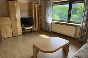 Gelegenheit in Hörstein – bezahlbare DHH mit Nebengebäude in gutem Zustand – Die vollständige Adresse der Immobilie erhältst du vom Anbieter., 63755 Alzenau – Vorschaubild 2
