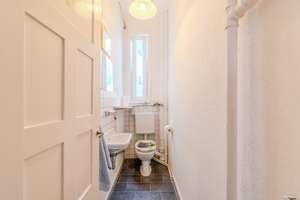Traumhafte  3,5 Zimmer Wohnung mit schönen Stilelementen am Fuße der malerischen Weinberge – Raichbergstraße 11, 70329 Obertürkheim (Ortsteil), Stuttgart – Vorschaubild 12