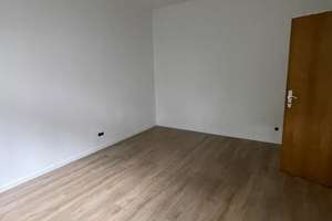 +++ Komplett sanierte 3 Zimmer Whg. mit Tageslichtbad & Gartenmitbenutzung +++ – Kuller Straße 110, 42651 Solingen-Mitte, Solingen – Vorschaubild 23