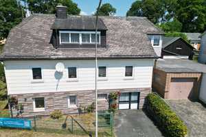 Wohnhaus mit Garten und Baugrundstück – Hof (Kreis) – Vorschaubild 4