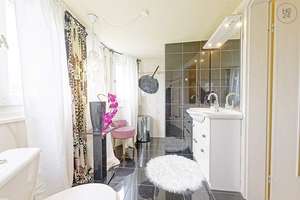 Möblierte Maisonette Wohnung in Jugendstilvilla mit Blick ins Grüne in Stuttgart Feuerbach – Die vollständige Adresse der Immobilie erhältst du vom Anbieter., 70469 Bahnhof Feuerbach, Stuttgart – Vorschaubild 5