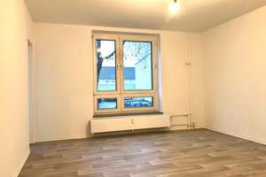 Zentrales Wohnen - Gepflegte 3-Zimmer-Wohnung mit Balkon ab September 2026 beziehbar! – Kaiserstraße 39, 33330 Innenstadt-Nordhorn, Gütersloh – Vorschaubild 1
