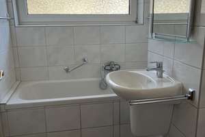 -RESERVIERT- Schöne 3,5 Zimmer Wohnung mit Balkon in Bochum-Harpen. – Klopstockstr. 18, 44805 Harpen/Rosenberg, Bochum – Vorschaubild 3