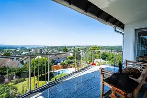 Saniertes Einfamilienhaus mit Panoramablick & Baugrundstück – Mayen-Koblenz (Kreis) – Vorschaubild 7