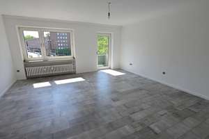 Ab sofort!! Großzügige 3-Zimmer-Wohnung mit zwei Balkonen! – Gemarkenstraße 27, 45147 Holsterhausen, Essen – Vorschaubild 1