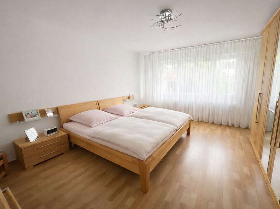 Schlafzimmer EG