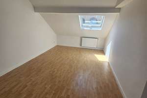 Renovierte 6-Zimmer-Dachgeschosswohnung im Altbau in Offenbach am Main – 63065 Wilhelmschule, Offenbach am Main – Vorschaubild 6