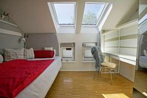 Freistehendes Architektenhaus mit    
großem Garten und 4 Stellplätzen in Top-Lage Godshorn – Die vollständige Adresse der Immobilie erhältst du vom Anbieter., 30855 Langenhagen – Vorschaubild 19