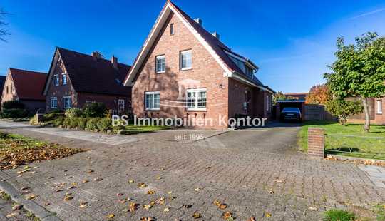 Bild von Top gepflegtes Einfamilienhaus mit Garage, Terrasse und gr. Grundstück in zentraler Lage!