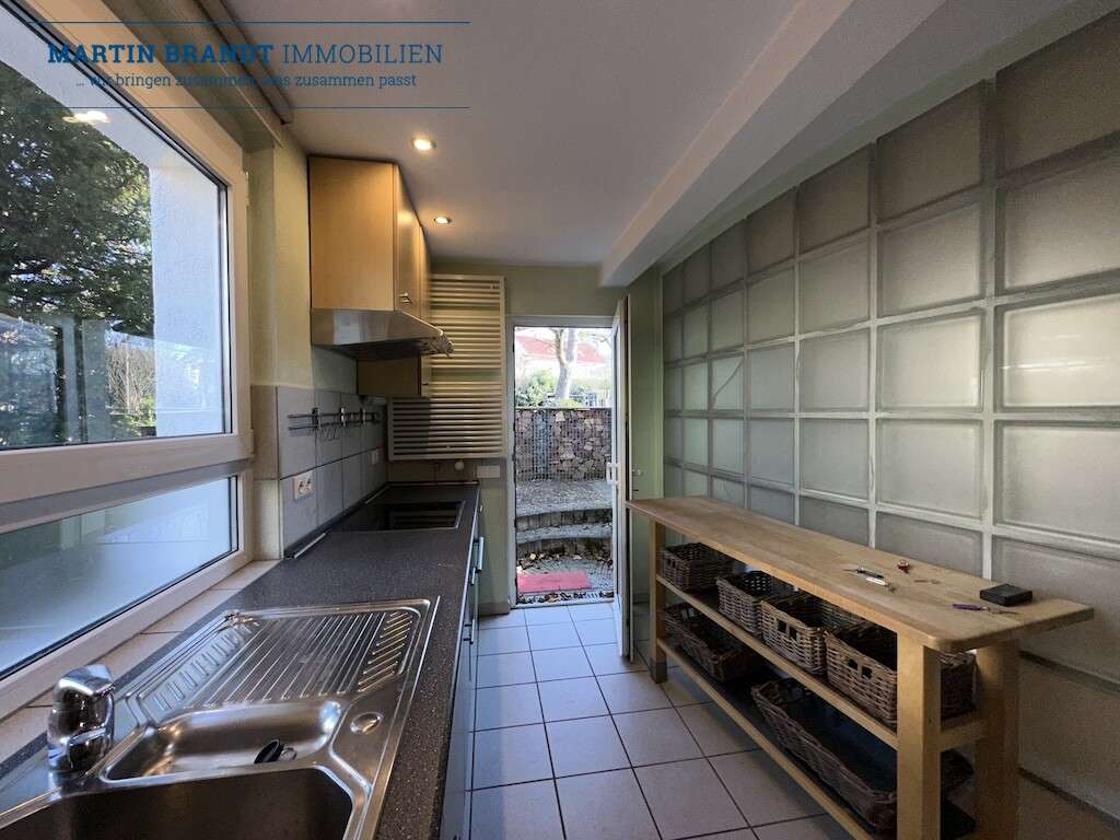 Immobilie in Hünfelden - Großzügiges Mehrfamilienhaus Anwesen mit schönen Garten in zentraler Lage von Hünfelden-Kirberg... - Bild 1