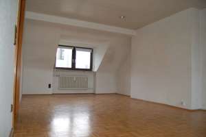 Dachgeschoss / Maisonette-Wohnung, 70qm, zentrale Lage, Essen, Uni, Innenstadt, HBF – Gustav-Hickingstraße 1, 45127 Stadtkern, Essen – Vorschaubild 3