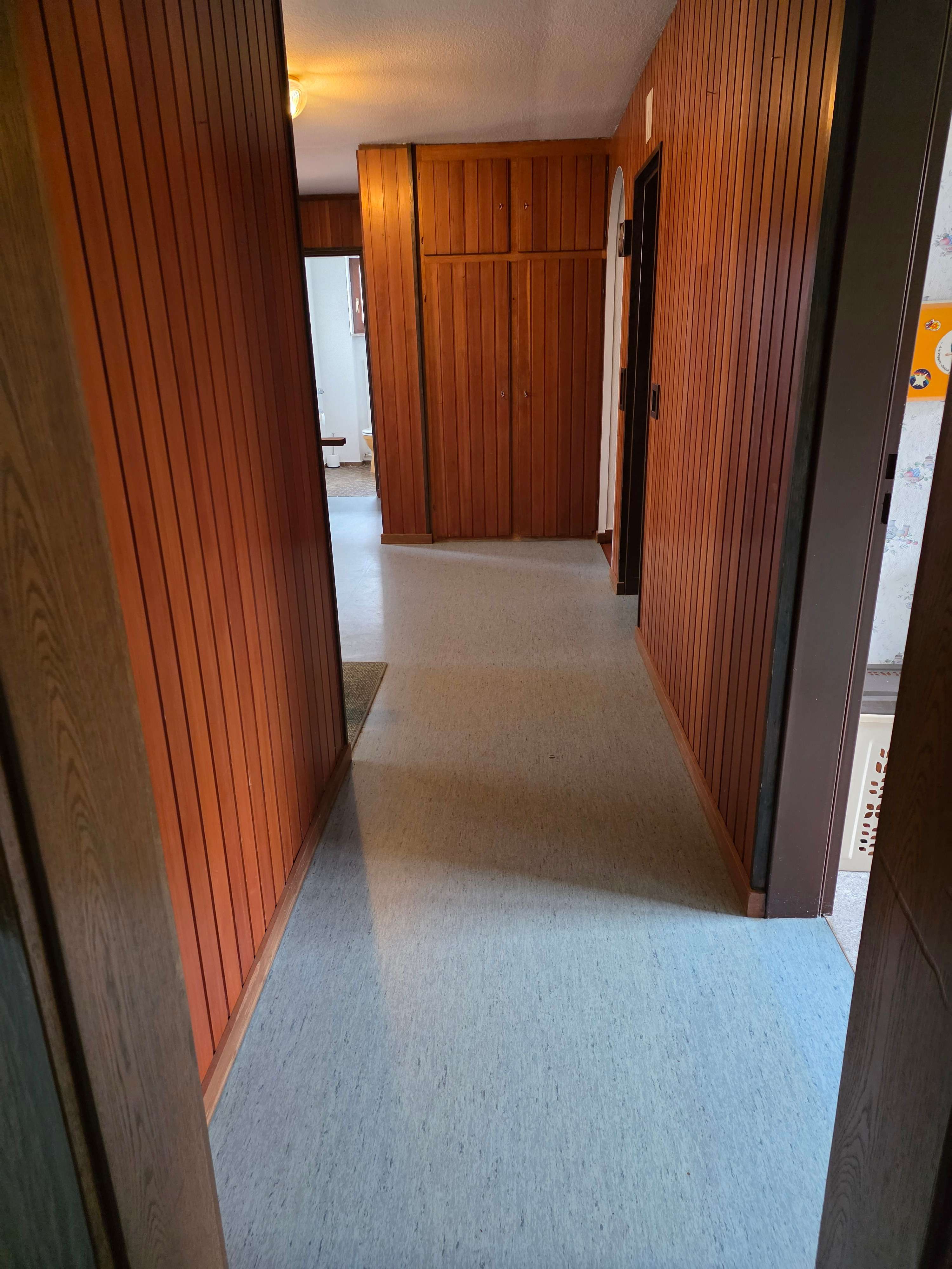 Immobilie in Ravenstein - Einfamilienhaus mit viel Platz für Familie und Hobby - Bild 2