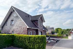 Ihr neues Zuhause in Papenburg – Komfort trifft auf ideale Lage! – Die vollständige Adresse der Immobilie erhältst du vom Anbieter., 26871 Papenburg – Vorschaubild 2
