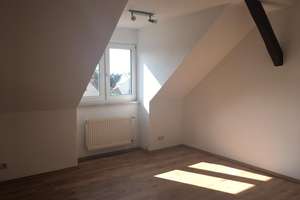Schöne 3-Zimmer-DG-Wohnung mit Küche in Magdeburg – Cochstedter Straße 32, 39112 Leipziger Straße, Magdeburg – Vorschaubild 4