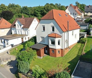 „Ein Zuhause mit Charakter – viel Platz, eigener Garten und moderner Wohnkomfort in Vlotho“