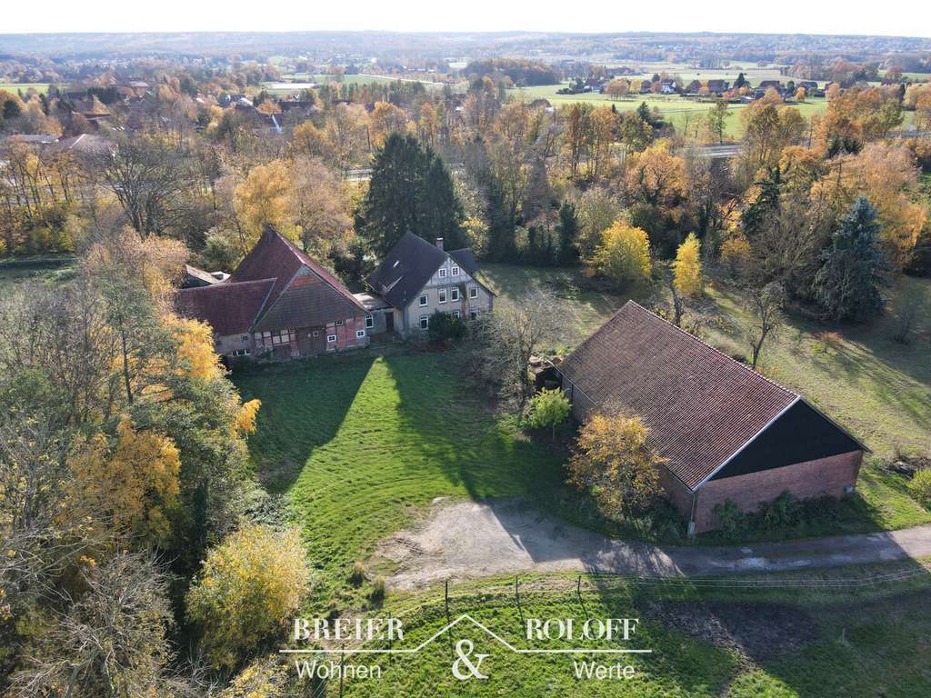 Immobilie in Stadthagen - Ehemaliger Bauernhof mit großem Grundstück – Sanieren, Neugestalten oder Neuaufbauen im Grünen - Bild 0