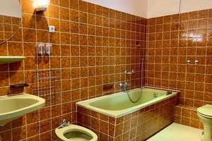 Solides und sonniges Zuhause: DHH, 7 Zimmer, großer Garten, 3 Garagen – Die vollständige Adresse der Immobilie erhältst du vom Anbieter., 53225 Vilich, Bonn – Vorschaubild 17