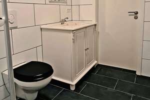 Repräsentatives Altbau-Mehrfamilienhaus im Herzen von Arnstadt – Historie trifft Potenzial – Die vollständige Adresse der Immobilie erhältst du vom Anbieter., 99310 Arnstadt – Vorschaubild 27