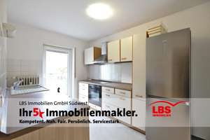 Bezugsfreie 2-Zimmer-Wohnung mit Süd-Balkon & TG-Stellplatz in der Karlsruher Südweststadt – Die vollständige Adresse der Immobilie erhältst du vom Anbieter., 76135 Südweststadt, Karlsruhe – Vorschaubild 3