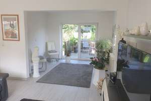 Top Wohnlage - gepflegtes Einfamilienhaus mit Keller, Garten, Terrasse &amp; Garage – Die vollständige Adresse der Immobilie erhältst du vom Anbieter., 34270 Schauenburg – Vorschaubild 3