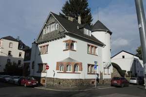 wunderschöner Stilaltbau in Friedberg (Hessen), vielseitig nutzbar – Dieffenbachstr. 3, 61169 Friedberg (Hessen) – Vorschaubild 1