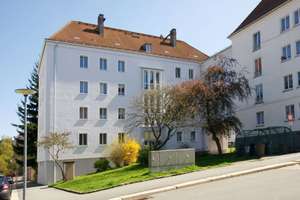 Ideal für Paare: 3-R-Wohnung mit großem Esszimmer, Balkon & Home-Office im 3. OG – Südstraße 5, 8527 Südvorstadt, Plauen – Vorschaubild 6