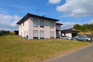 Stilvolles Wohnen mit Extra-Platz – Die vollständige Adresse der Immobilie erhältst du vom Anbieter., 57639 Rodenbach bei Puderbach – Vorschaubild 1