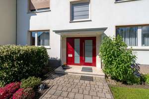 Dreifamilienhaus mit herrlichem Garten in ruhiger Lage - Für Investoren und Selbstnutzer geeignet – Die vollständige Adresse der Immobilie erhältst du vom Anbieter., 59174 Kamen – Vorschaubild 2