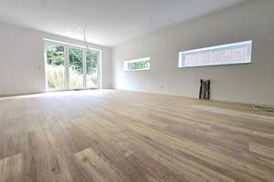 1 von 4: bezugsfertige Neubau - Doppelhaushälfte in Kayhude: Wohnen am Wald mit Alsterlauf  – Die vollständige Adresse der Immobilie erhältst du vom Anbieter., 23863 Kayhude – Vorschaubild 4