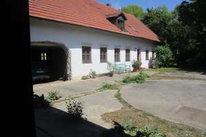 Hofstelle nähe Pfeffenhausen. Mit ca. 3.500 qm Baugrund, und 1.800 qm Wiese – Die vollständige Adresse der Immobilie erhältst du vom Anbieter., 84076 Pfeffenhausen – Vorschaubild 2