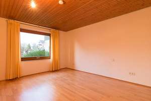 Viel Raum. Viel Ruhe. Viel Ausblick. Großes Zweifamilienhaus in Nieder-Eickum – Die vollständige Adresse der Immobilie erhältst du vom Anbieter., 32051 Herford – Vorschaubild 17