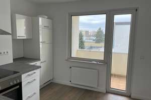 Vollständig renovierte Balkonwohnung am Volksgarten – hell, modern & bezugsfertig – Die vollständige Adresse der Immobilie erhältst du vom Anbieter., 40227 Oberbilk, Düsseldorf – Vorschaubild 2