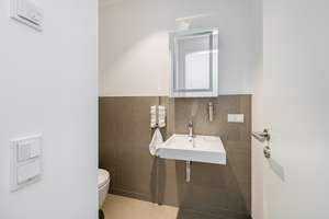 Jeden Tag Spreeblick – Exklusive 2-Zimmer-Wohnung mit Loggia & Tiefgaragenstellplatz – Die vollständige Adresse der Immobilie erhältst du vom Anbieter., 10555 Hansaviertel, Berlin – Vorschaubild 16