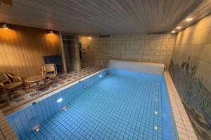 Haus mit Innenpool & viel Platz – Die vollständige Adresse der Immobilie erhältst du vom Anbieter., 33689 Sennestadt, Bielefeld – Vorschaubild 12