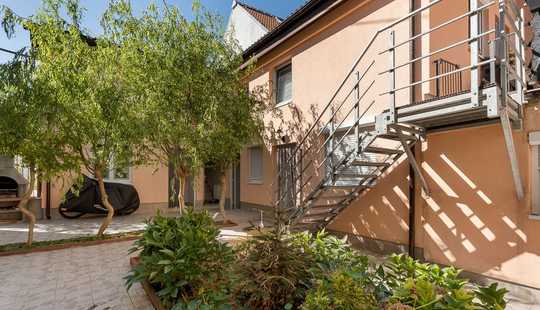 Bild von Topgepflegtes Mehrfamilienhaus mit sieben Einheiten und attraktiver Mietrendite