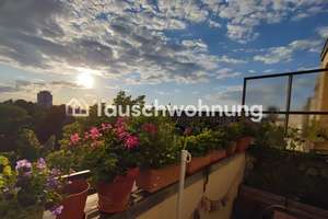 Tauschwohnung: Lichtdurchflutete Altbauwohnung in Wilmersdorf gegen größer