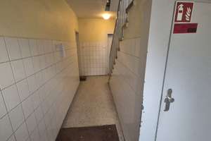 Ruhig zwischen Uni, Barbarossaplatz und Volksgarten - leerstehend mit STELLPLATZ (A384ms) – Die vollständige Adresse der Immobilie erhältst du vom Anbieter., 50677 Neustadt/Süd, Köln – Vorschaubild 3