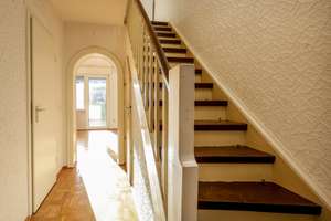 Schöne Wohnlage am Schloßpark Borbeck! Rd. 85 m² Reihenmittelhaus mit tollem Garten – Die vollständige Adresse der Immobilie erhältst du vom Anbieter., 45355 Borbeck-Mitte, Essen – Vorschaubild 3